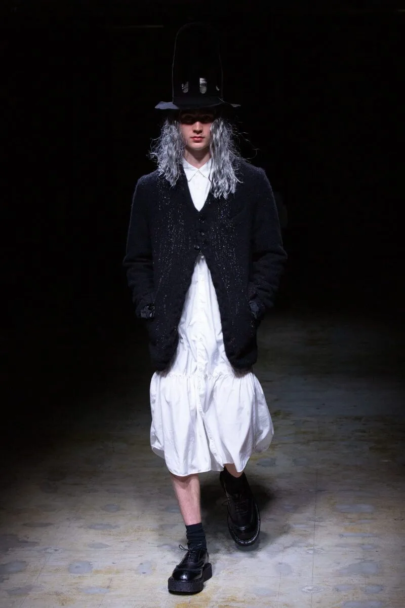 コムデギャルソンオムプリュス 2022年秋冬 LOOK 18