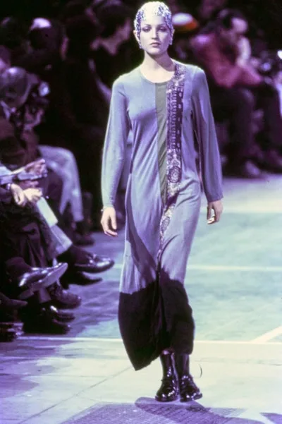 コムデギャルソン 1993秋冬 LOOK 79