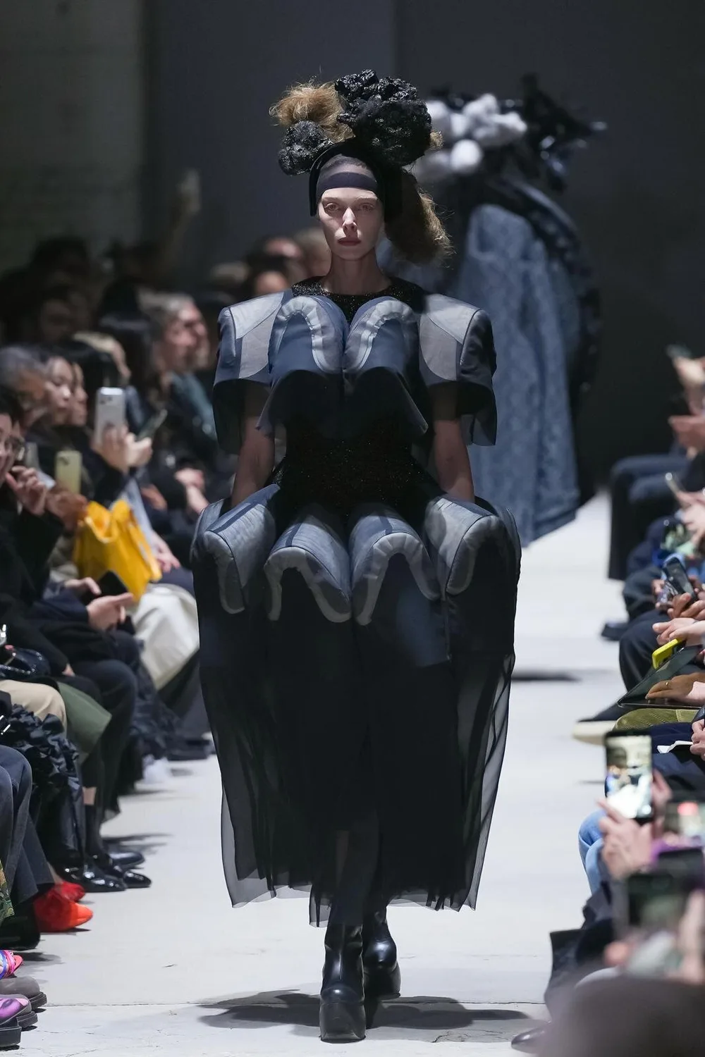 コムデギャルソン 2026年秋冬 LOOK 6