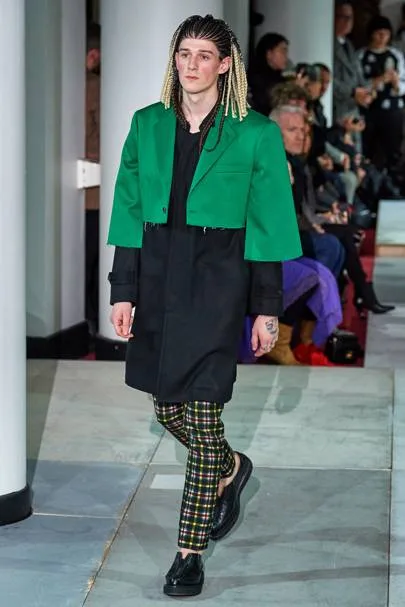 コムデギャルソンオムプリュス 2020秋冬 LOOK 18