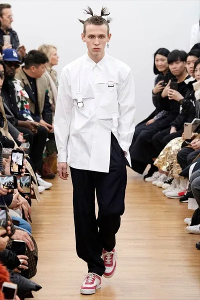 コムデギャルソンシャツ 2020秋冬 LOOK 25