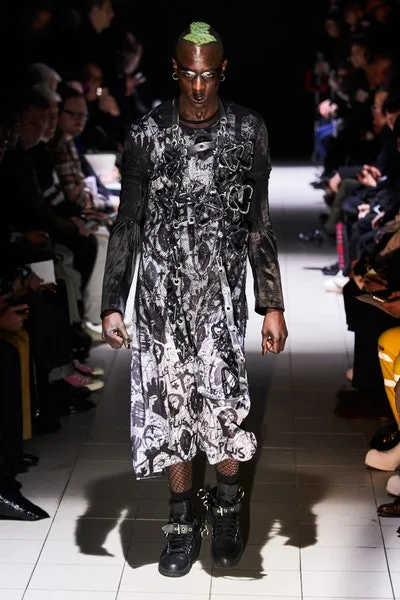 コムデギャルソンオムプリュス 2019秋冬 LOOK 14