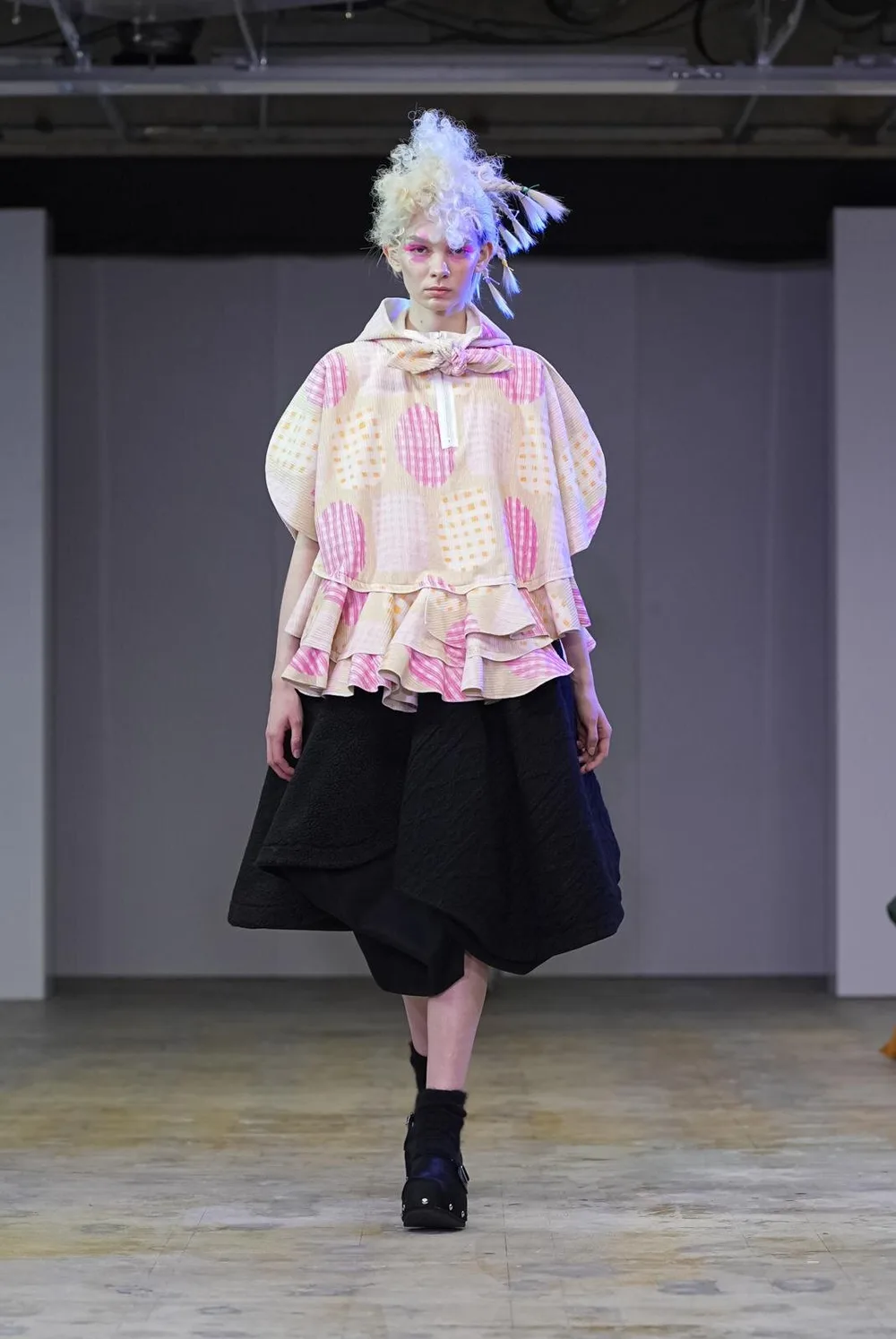 タオ 2026年秋冬 LOOK 5