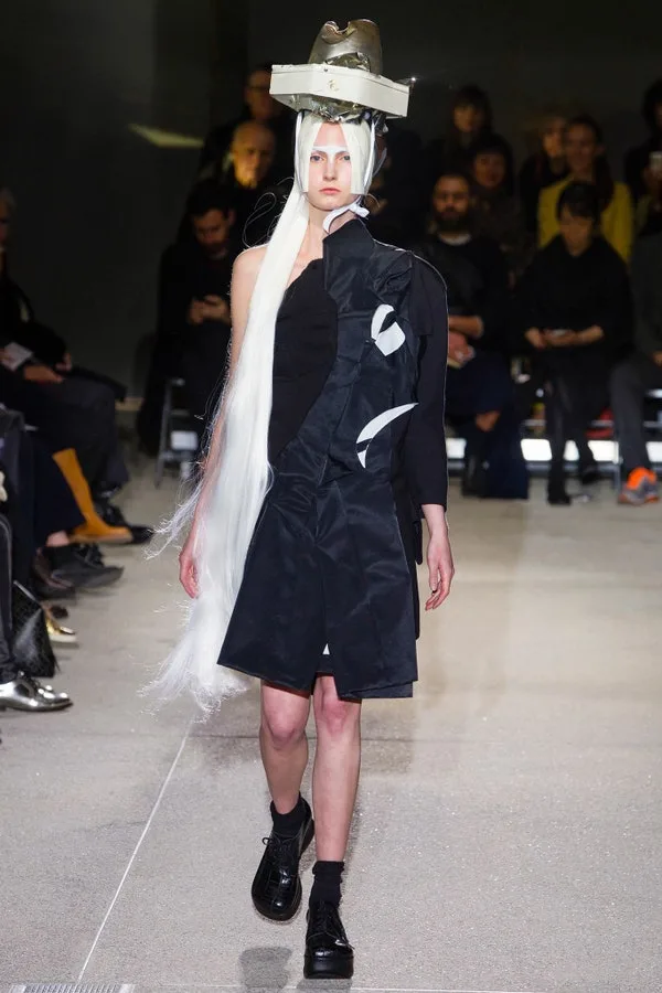 コムデギャルソン 2013春夏 LOOK 16