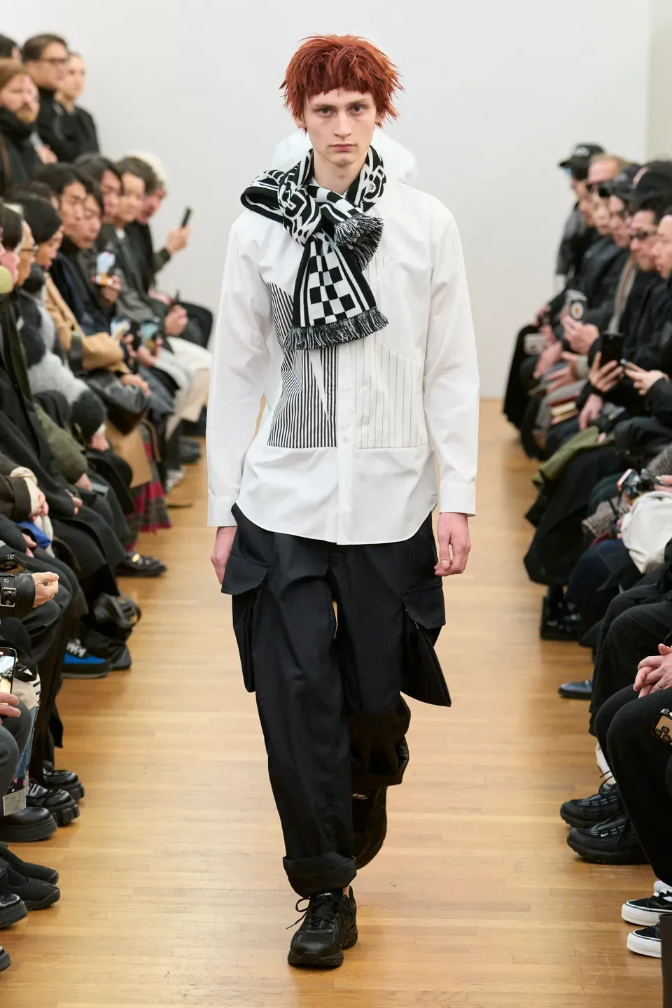 コムデギャルソンシャツ 2026年秋冬 LOOK 23