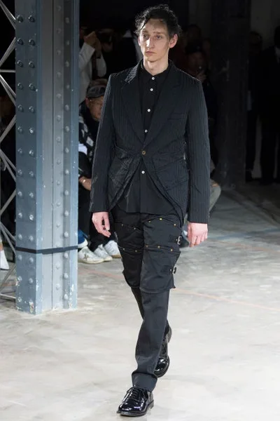 コムデギャルソンオムプリュス 2016秋冬 LOOK 22