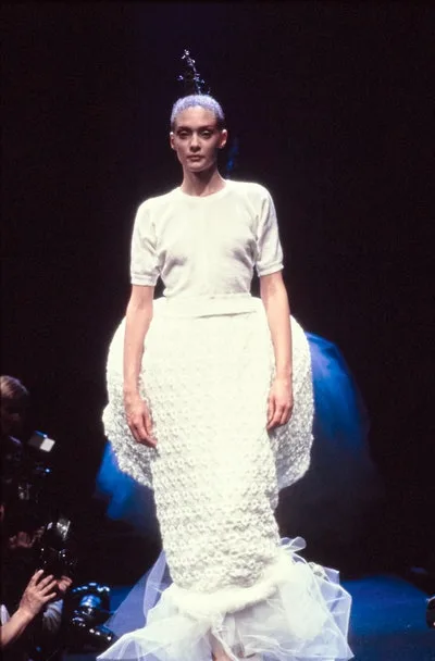 コムデギャルソン 1995秋冬 LOOK 90