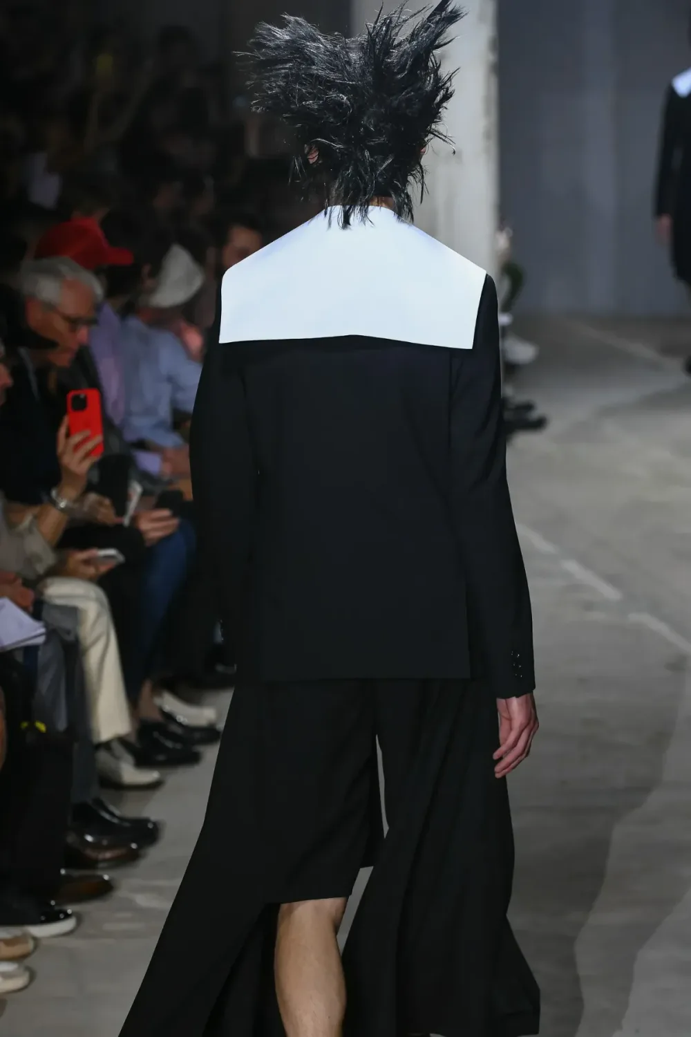 コムデギャルソンオムプリュス 2024年春夏 LOOK 3 / VIEW 3