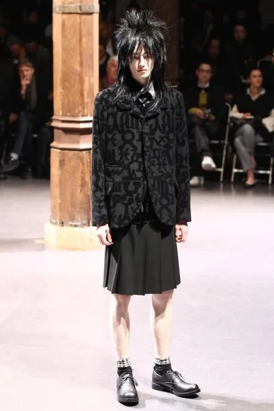 コムデギャルソンオムプリュス 2012秋冬 LOOK 19