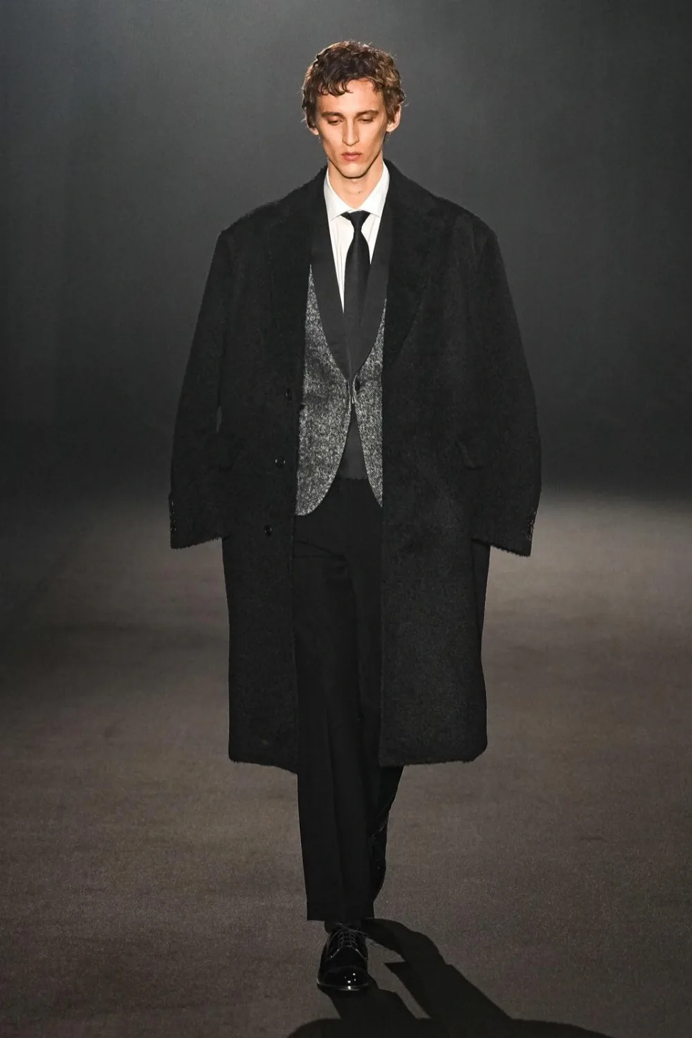 ジュンヤワタナベマン 2026年秋冬 LOOK 3