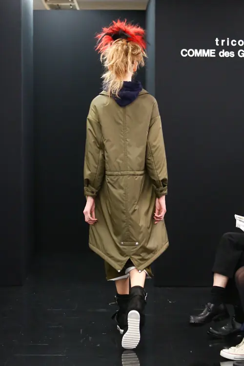 トリコ・コムデギャルソン 2013年秋冬 LOOK 32 / VIEW 2