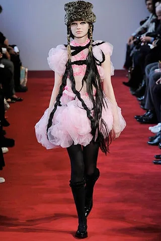 コムデギャルソン 2008秋冬 LOOK 2