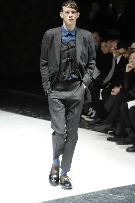 コムデギャルソンオムプリュス 2010秋冬 LOOK 5