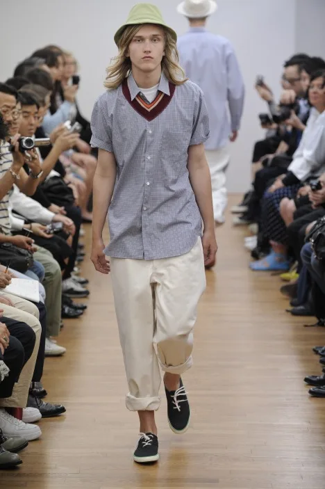 コムデギャルソンシャツ 2010春夏 LOOK 23