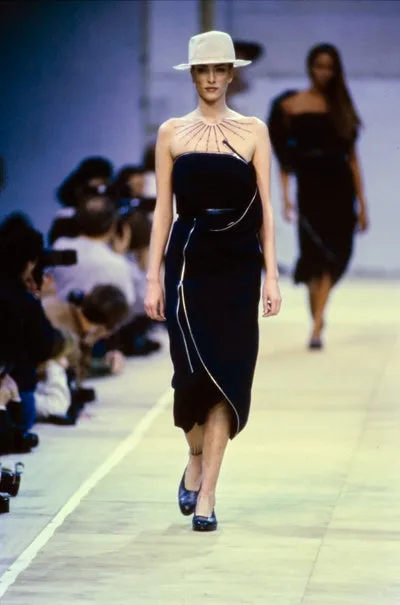 コムデギャルソン 1992春夏 LOOK 10