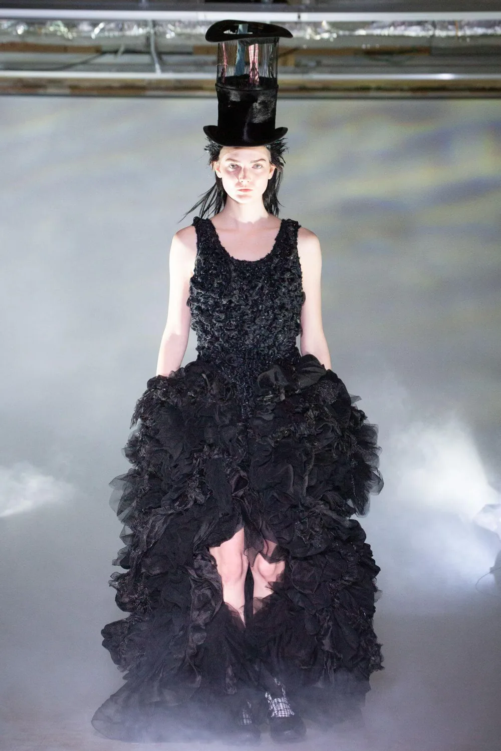 コムデギャルソン 2021年秋冬 LOOK 6