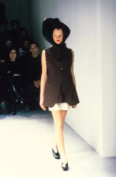 コムデギャルソン 1999春夏 LOOK 3