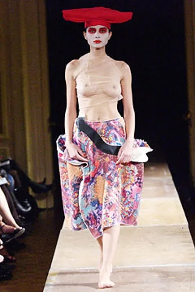 コムデギャルソン 2004春夏 LOOK 31