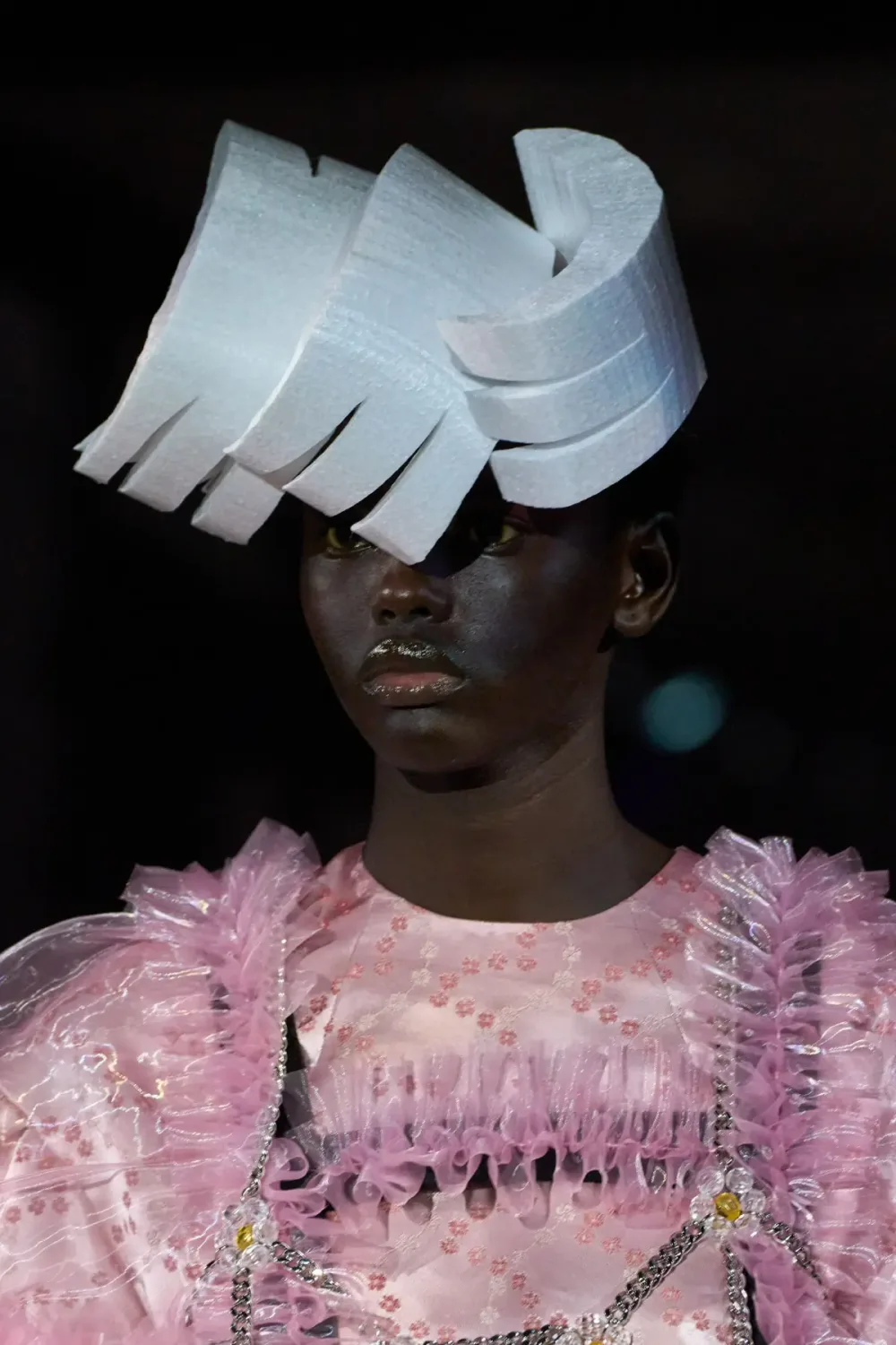 ノワールケイニノミヤ 2025年秋冬 LOOK 22