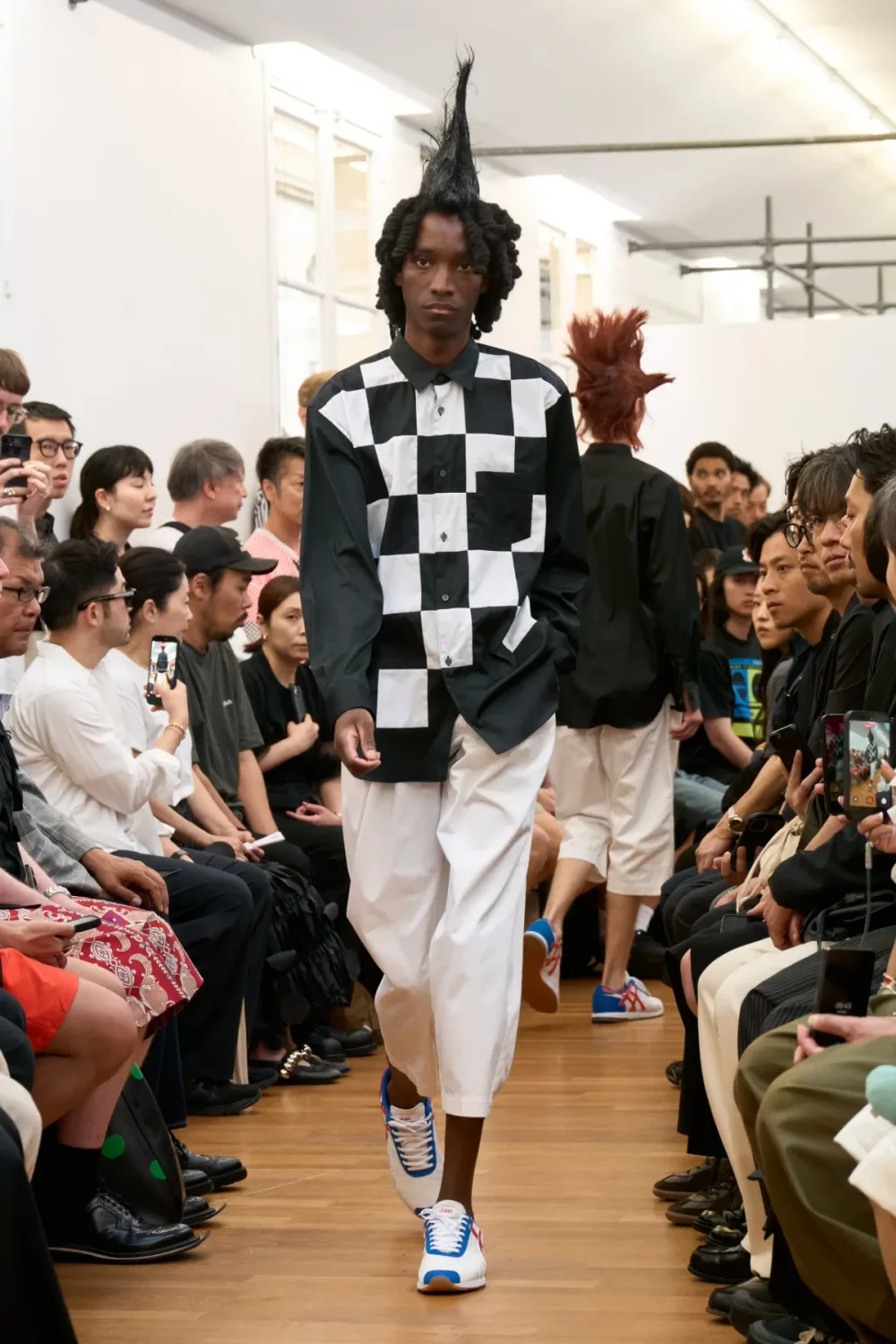 コムデギャルソンシャツ 2027年春夏 LOOK 30