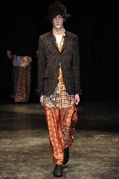 コムデギャルソンオムプリュス 2011秋冬 LOOK 26