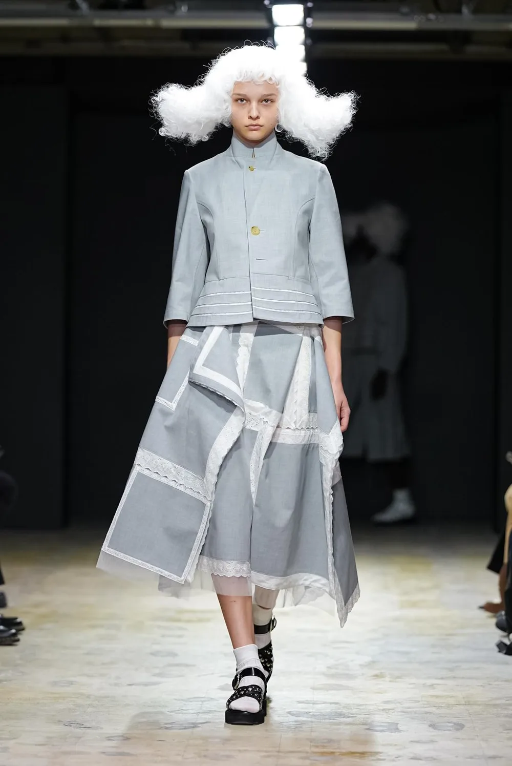 タオ 2027年春夏 LOOK 13