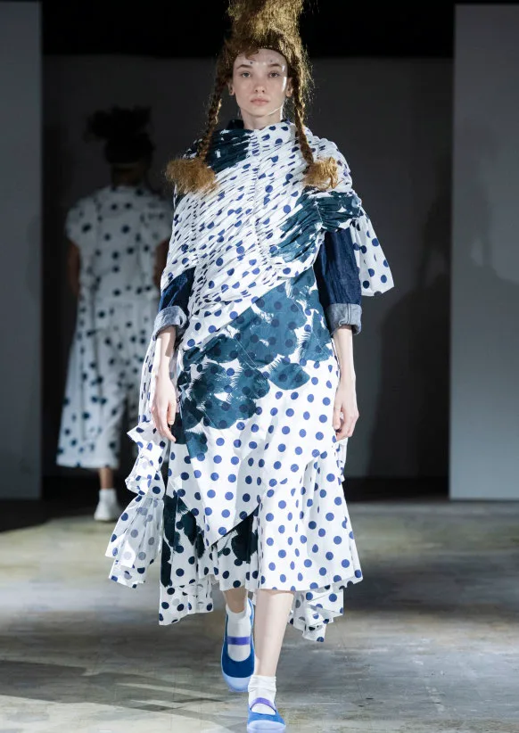 タオ 2024年春夏 LOOK 4