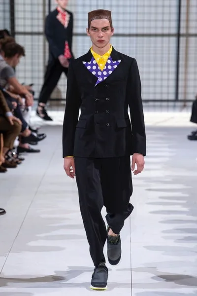 コムデギャルソンオムプリュス 2019春夏 LOOK 30