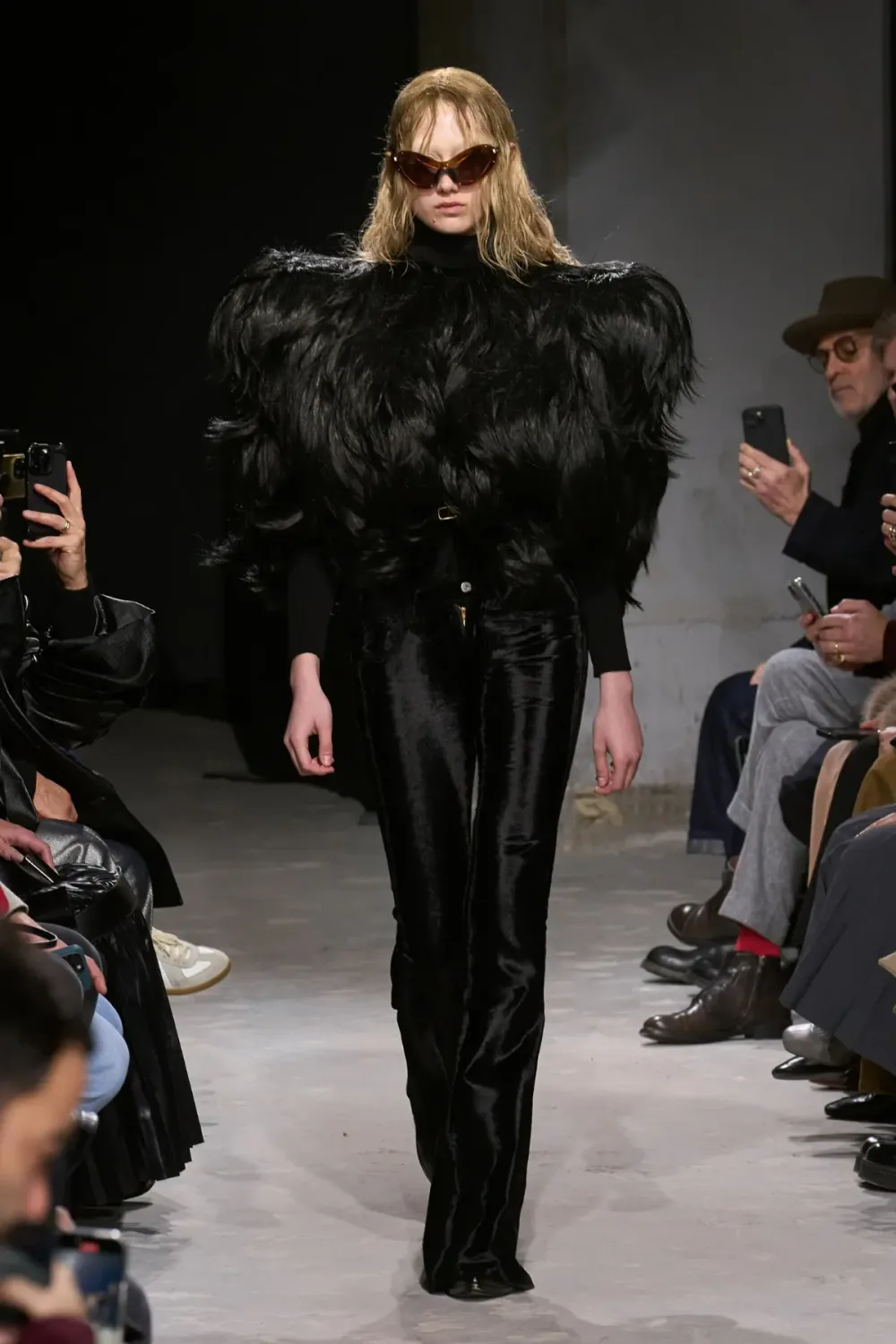 ジュンヤワタナベ 2025年秋冬 LOOK 19