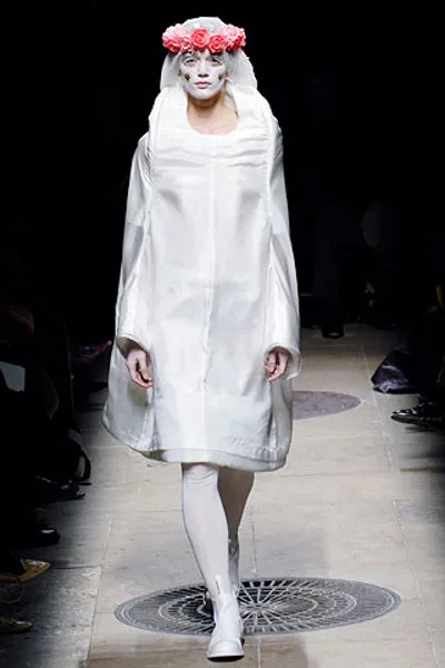 コムデギャルソン 2005秋冬 LOOK 27