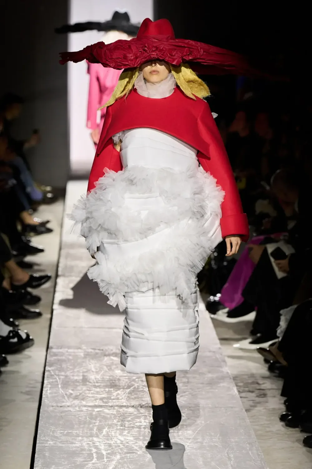 コムデギャルソン 2025年秋冬 LOOK 14