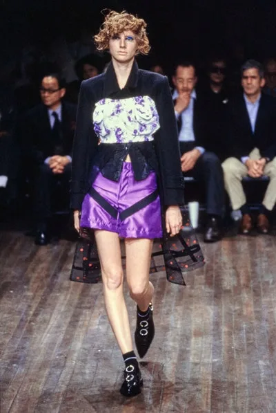 コムデギャルソン 2001秋冬 LOOK 21