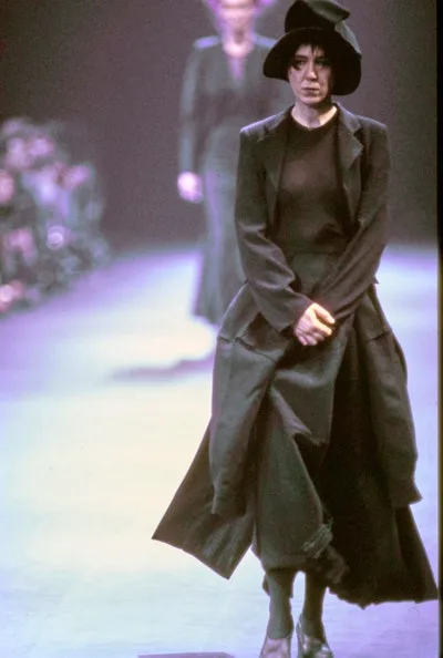 コムデギャルソン 1992秋冬 LOOK 52