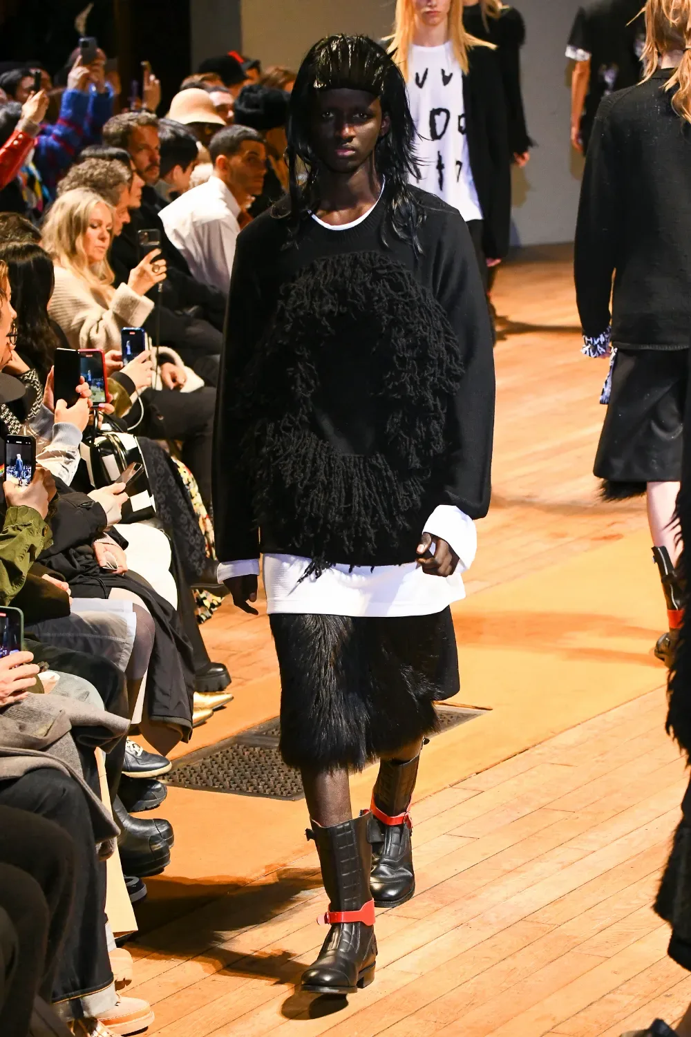 コムデギャルソンオムプリュス 2023年秋冬 LOOK 35