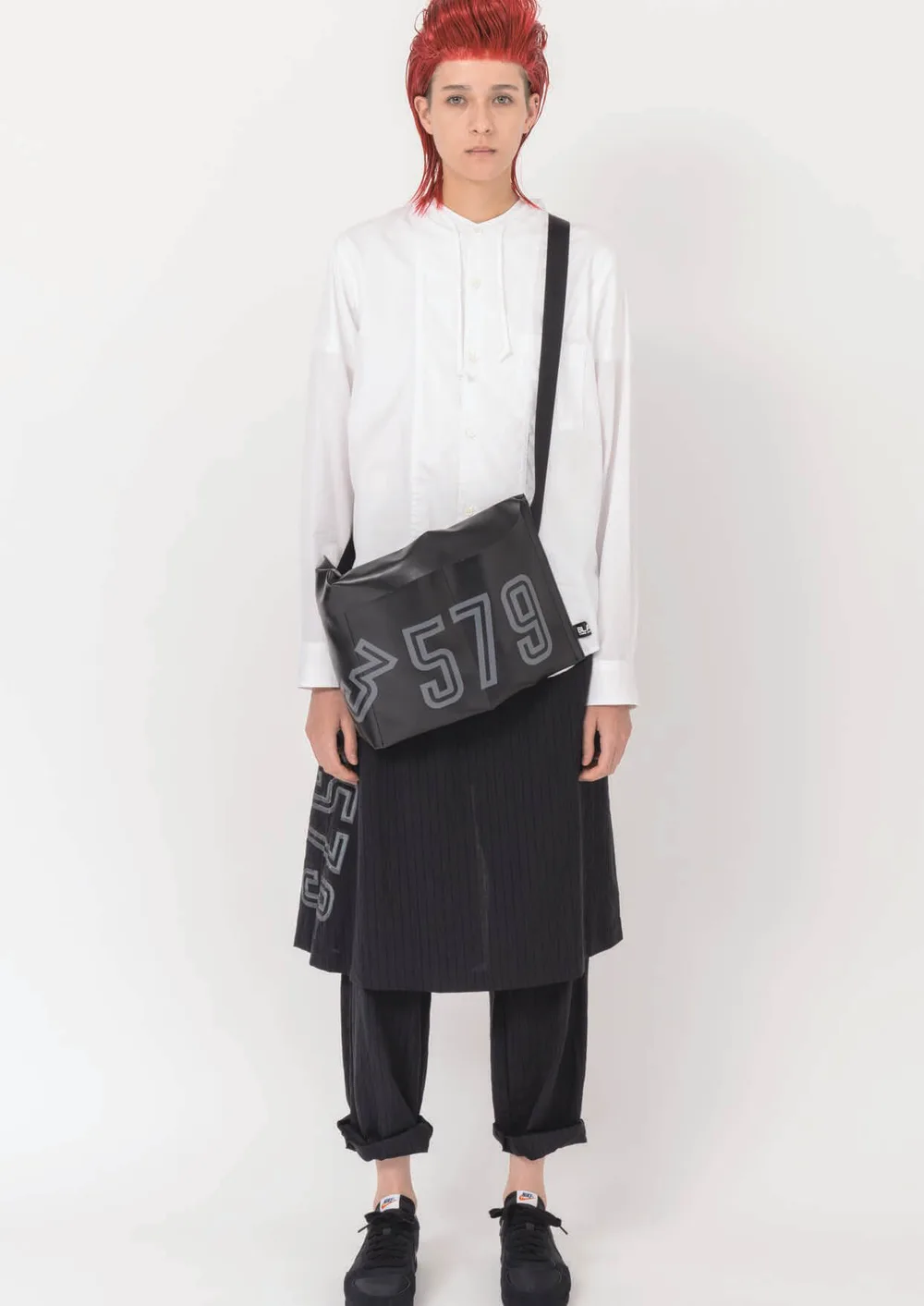 ブラックコムデギャルソン 2021年秋冬 LOOK 17
