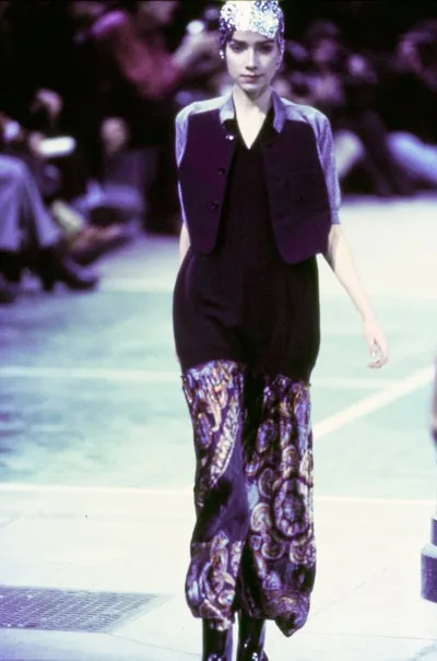 コムデギャルソン 1993秋冬 LOOK 27