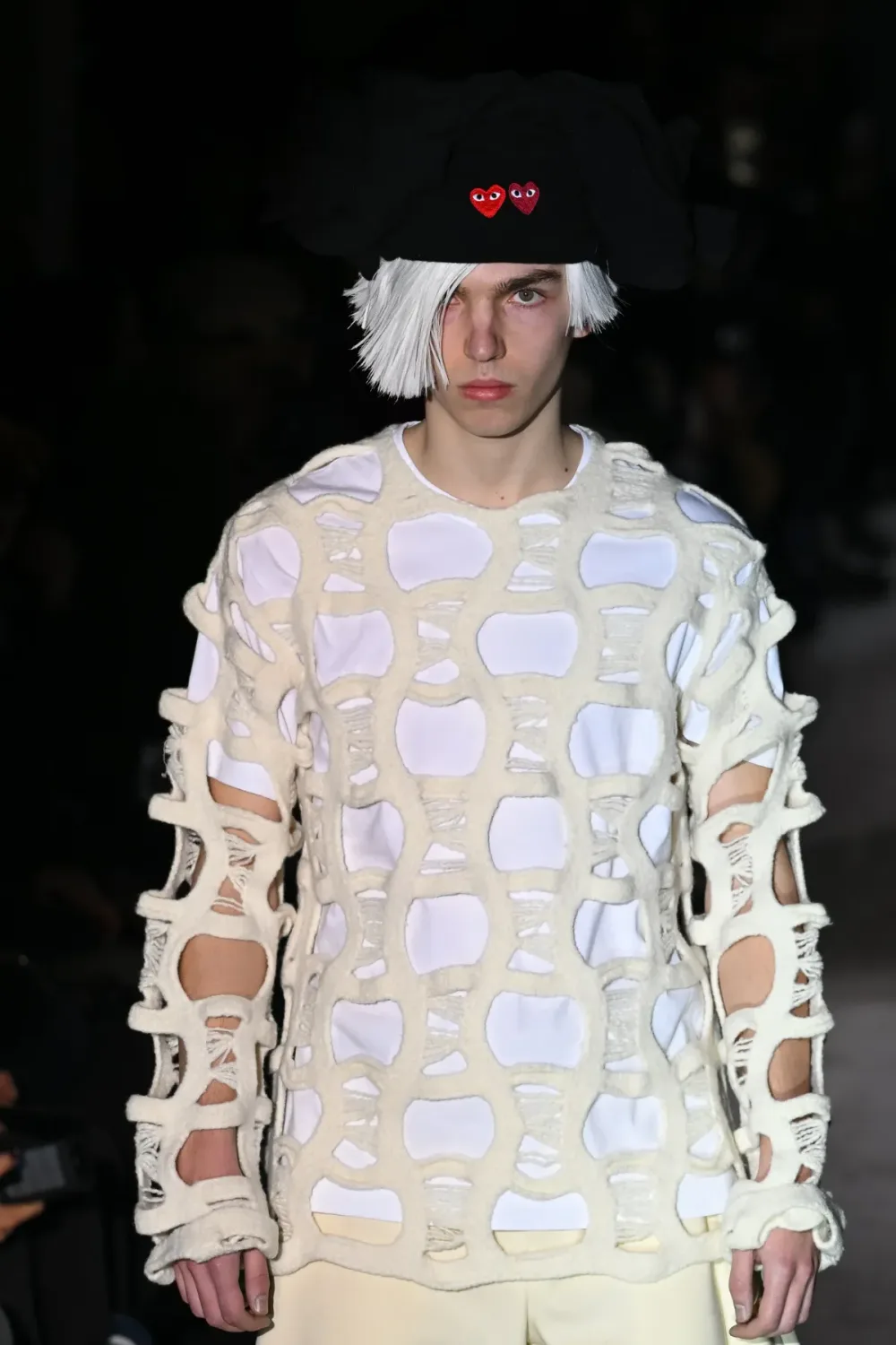 コムデギャルソンオムプリュス 2024年秋冬 LOOK 17 / VIEW 2
