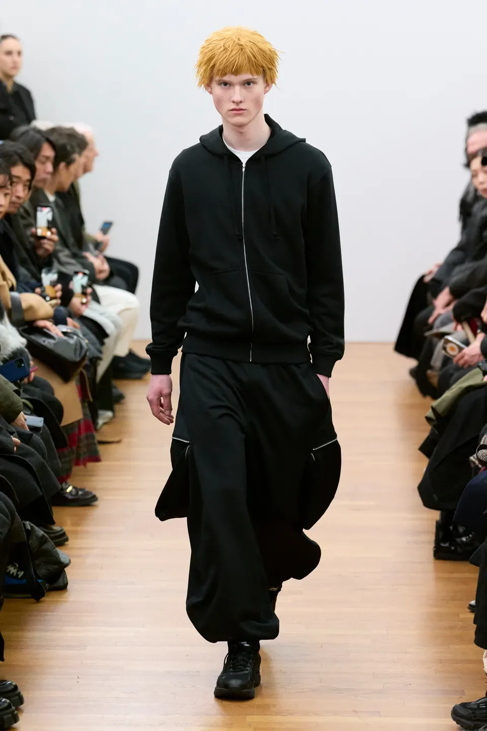 コムデギャルソンシャツ 2026年秋冬 LOOK 34