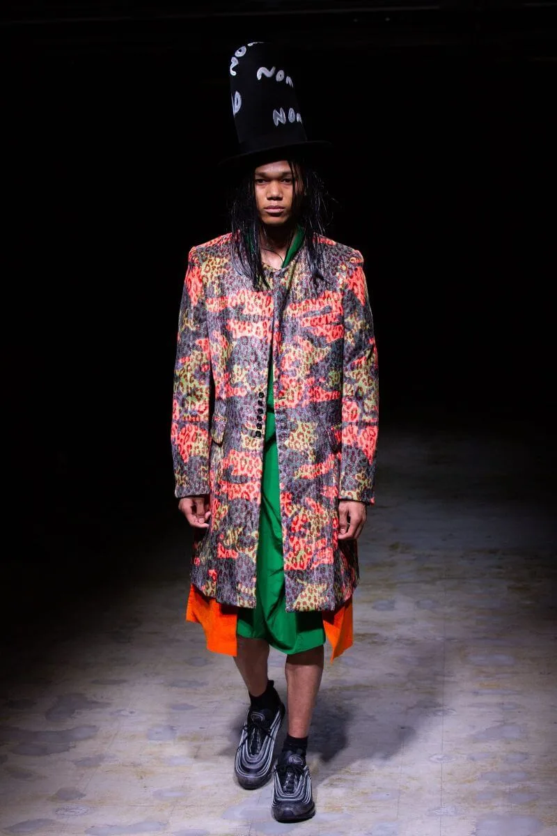コムデギャルソンオムプリュス 2022年秋冬 LOOK 3