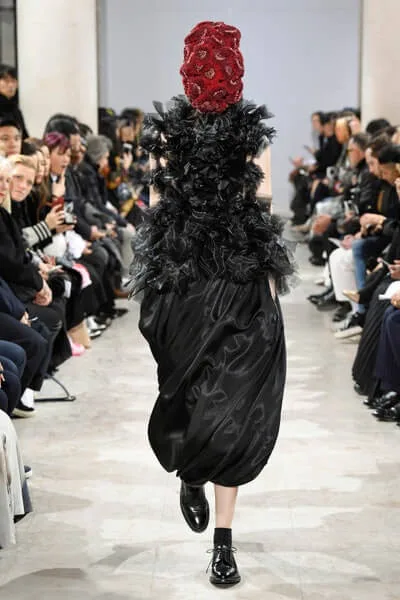ノワールケイニノミヤ 2018秋冬 LOOK 31