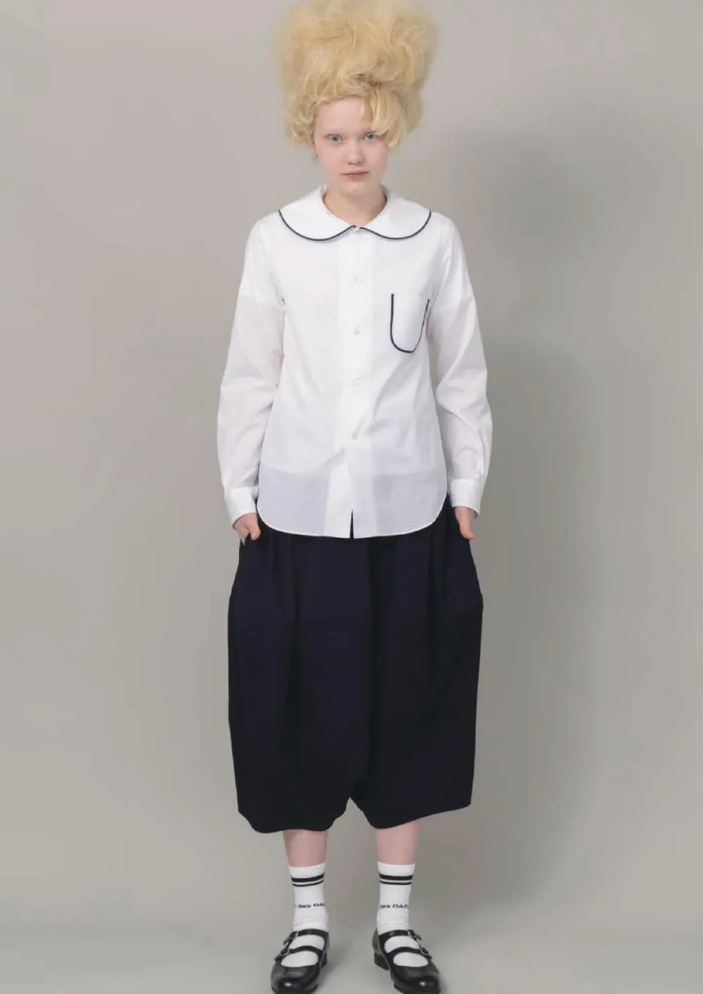 コムデギャルソンガール 2021年秋冬 LOOK 4