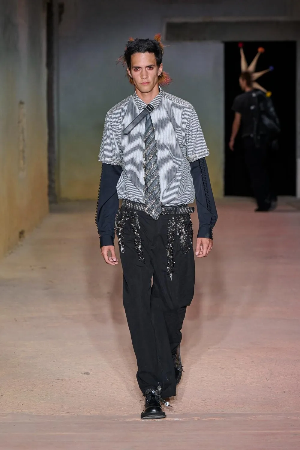 ディーエスエムケイニノミヤ 2027年春夏 LOOK 21