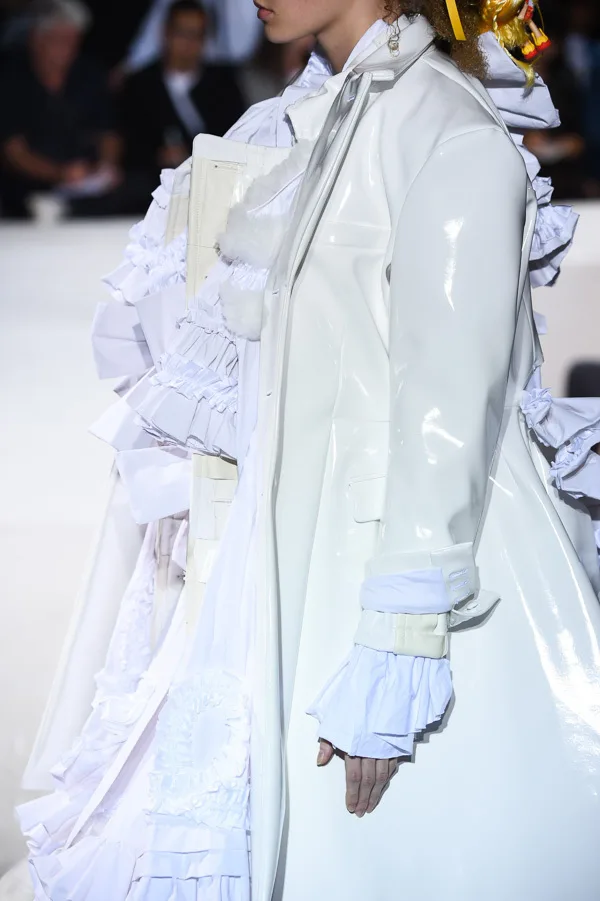 コムデギャルソン 2018春夏 LOOK 8 / VIEW 3