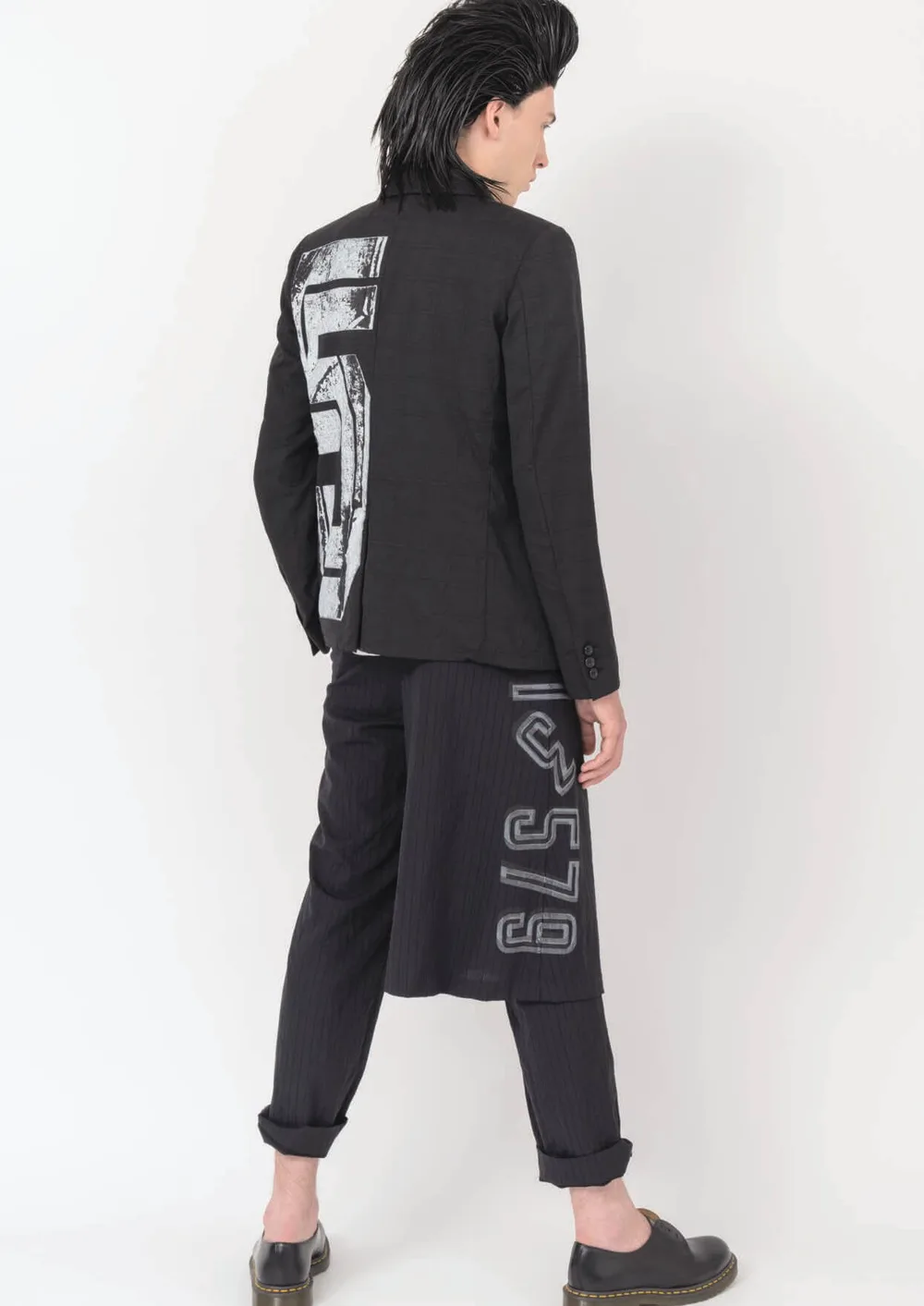ブラックコムデギャルソン 2021年秋冬 LOOK 3