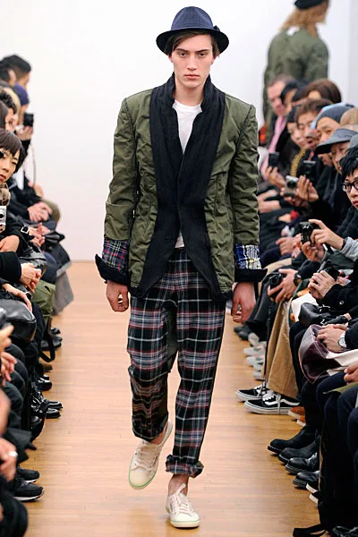 コムデギャルソンシャツ 2010秋冬 LOOK 12
