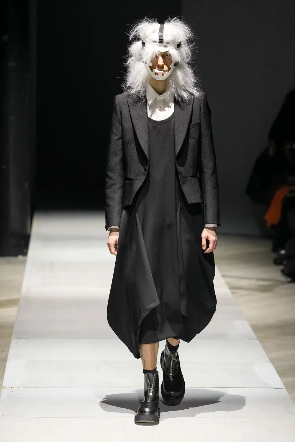 コムデギャルソンオムプリュス 2026年秋冬 LOOK 10