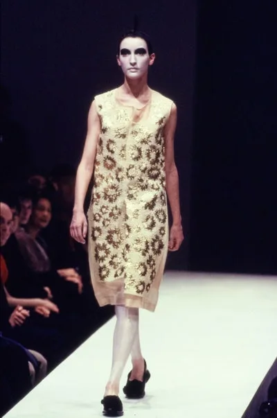 コムデギャルソン 1997秋冬 LOOK 16