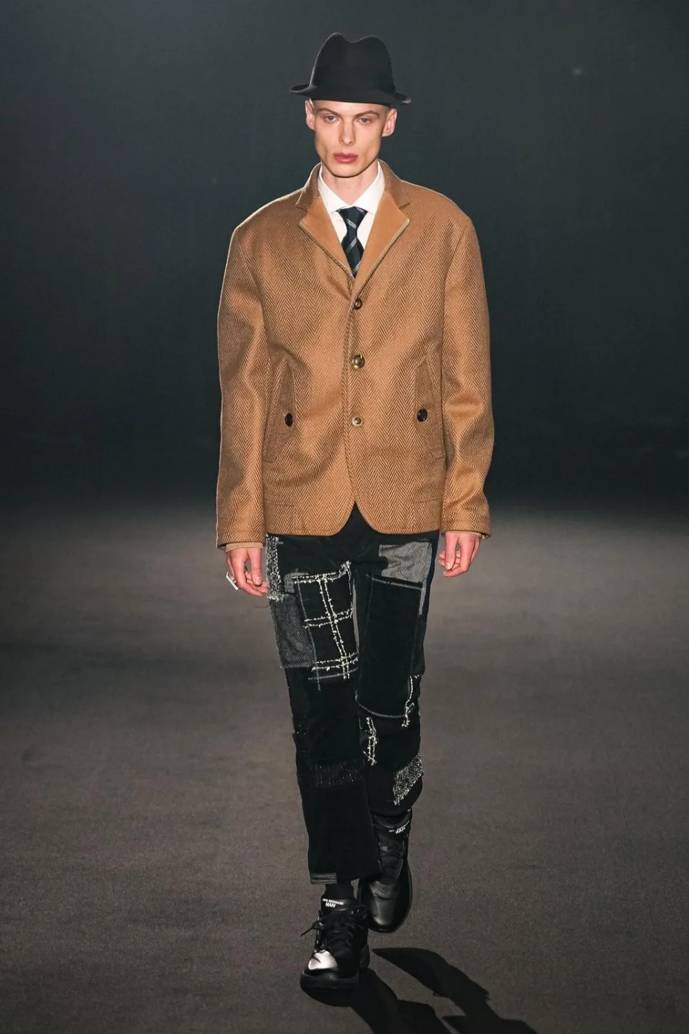 ジュンヤワタナベマン 2026年秋冬 LOOK 31