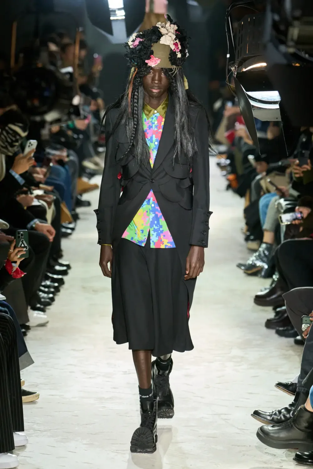 コムデギャルソンオムプリュス 2025年秋冬 LOOK 14