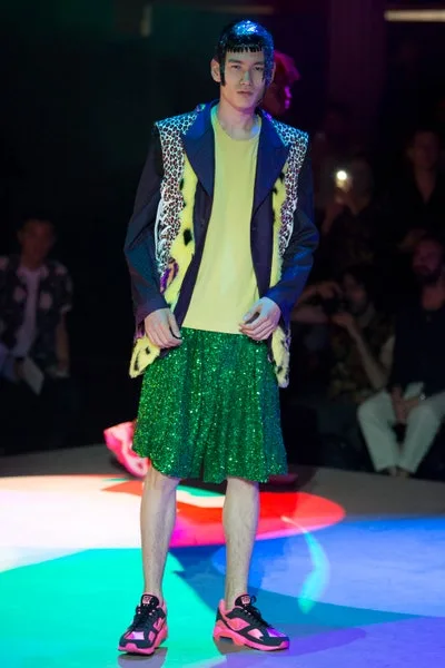 コムデギャルソンオムプリュス 2018春夏 LOOK 30